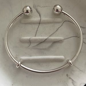 Pandora Bangle